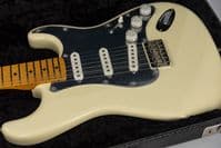 Fender Nile Rodgers Hitmaker Stratocaster, Small Imperfection